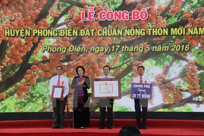 Phong Dien district builds new rural area - ảnh 1